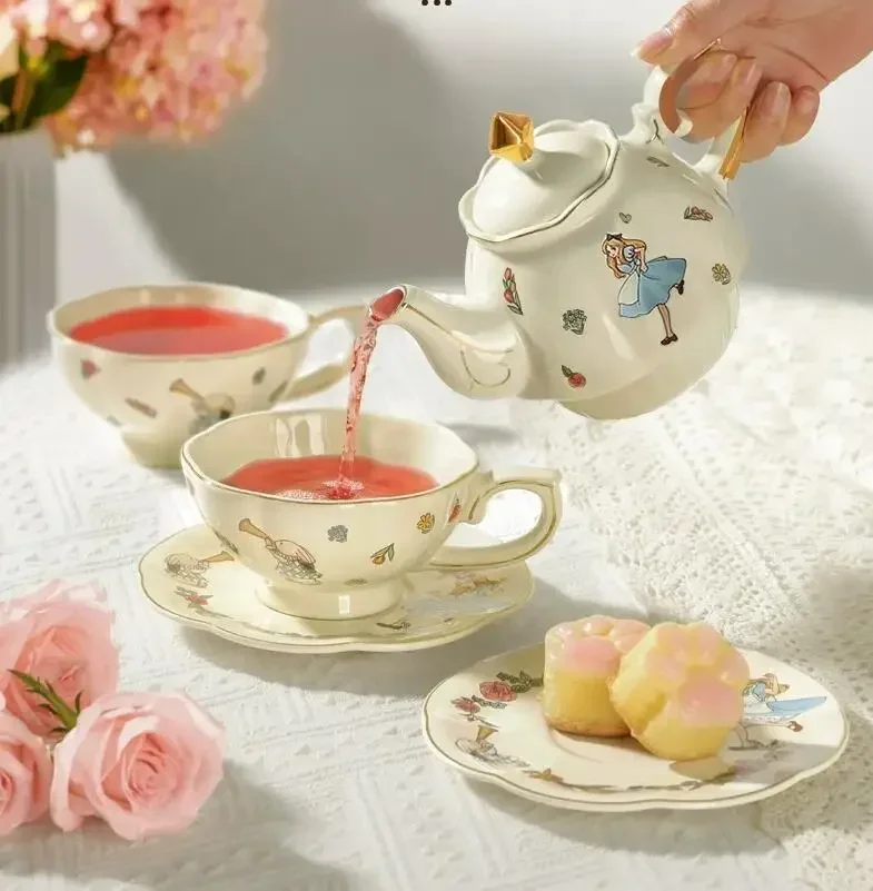 Alice and Wonderland Teapot: Perfect Gift for Tea Lovers